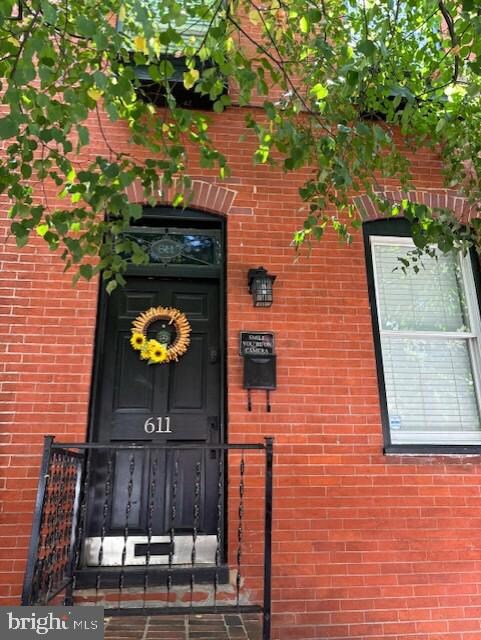 611 S Wolfe St, Baltimore, MD 21231 - photo 2