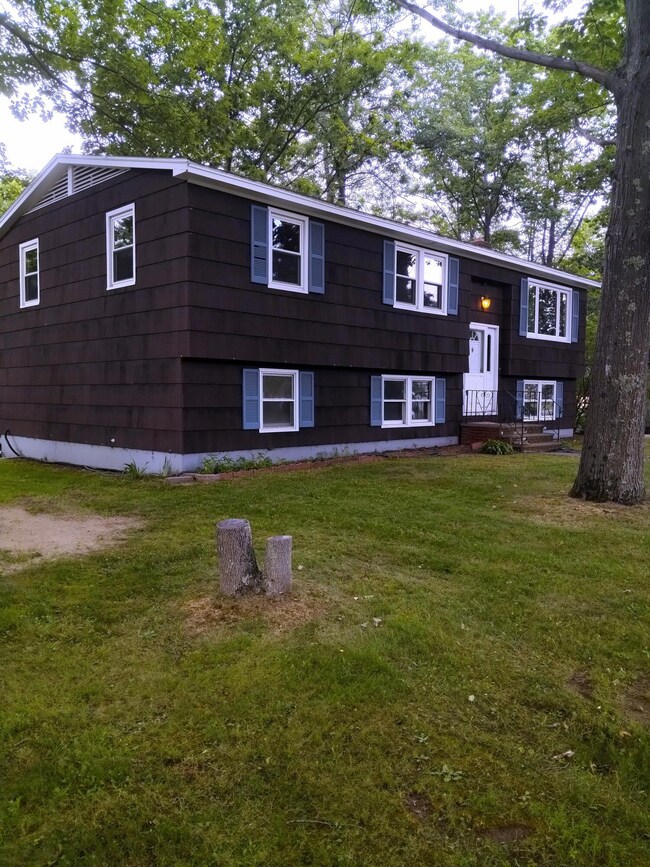 5 Devotion Ave, Sanford, ME 04073 - photo 3