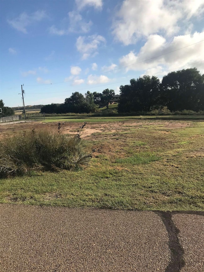 423 E Tenth St, Beaver, OK 73932 - photo 7