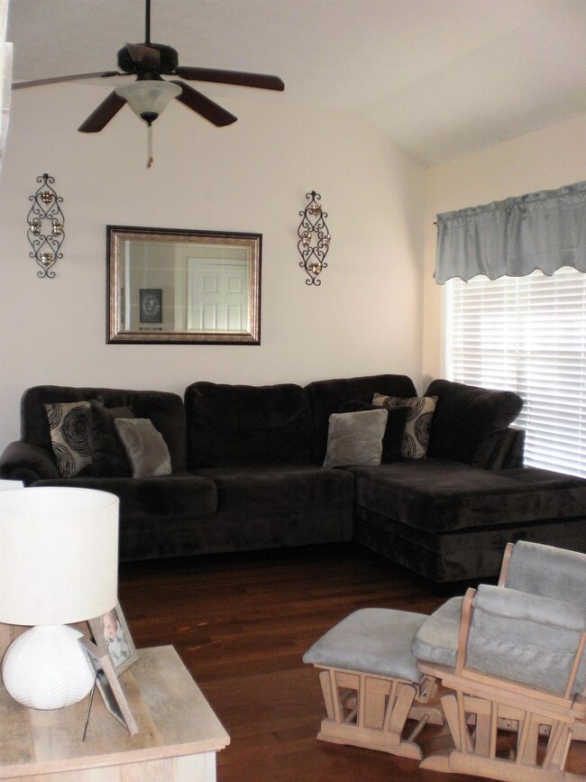 209 Clydesdale Ln, Springfield, TN 37172 - photo 6