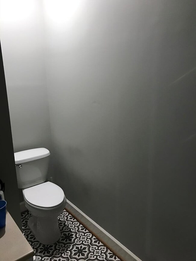 406 S Woolfork Ave, Donalsonville, GA 39845 - photo 4