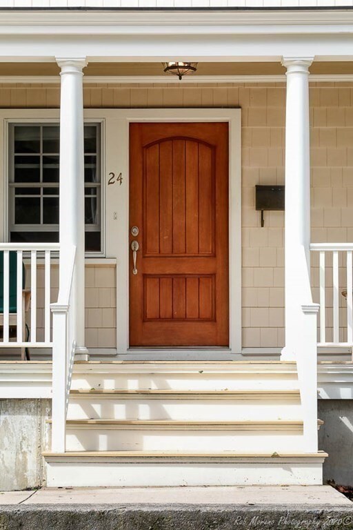 24 Williams St, Beverly, MA 01915 - photo 4