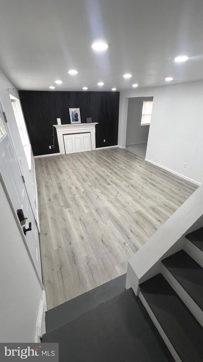 7609 Powhatan St, New Carrollton, MD 20784 - photo 2