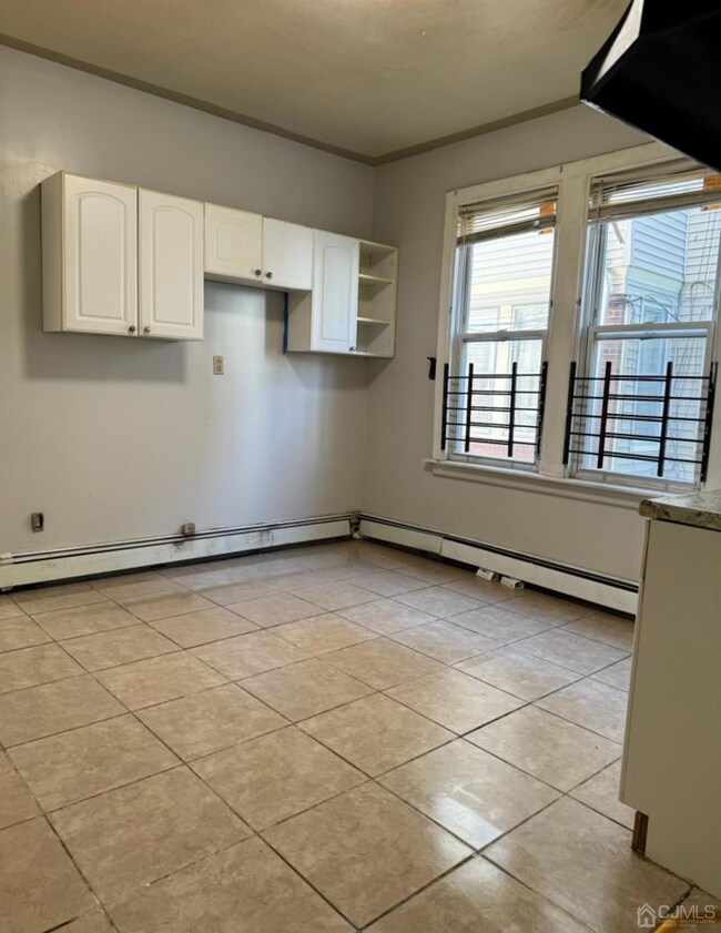 253 Goldsmith Ave unit 1, Newark, NJ 07112 - photo 6