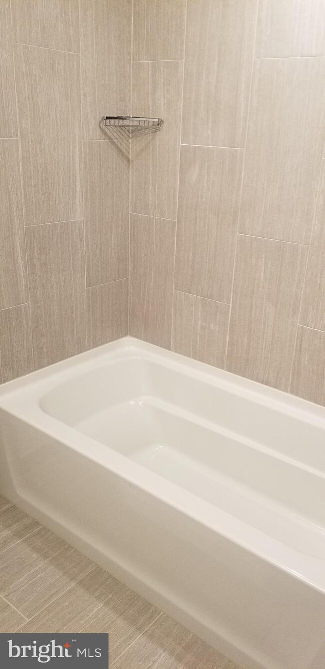 108 W North Ln unit B5, Conshohocken, PA 19428 - photo 7