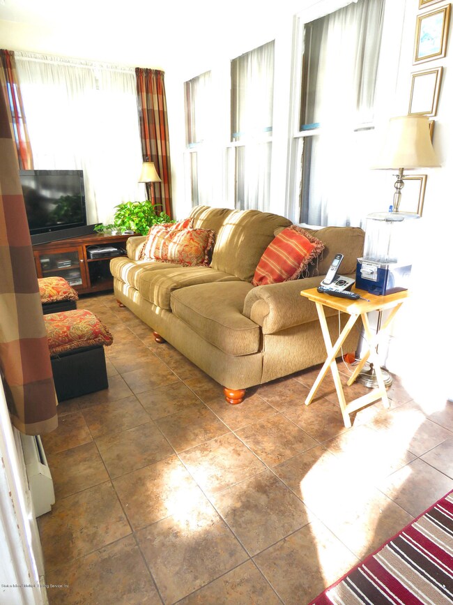 FrontSunroom