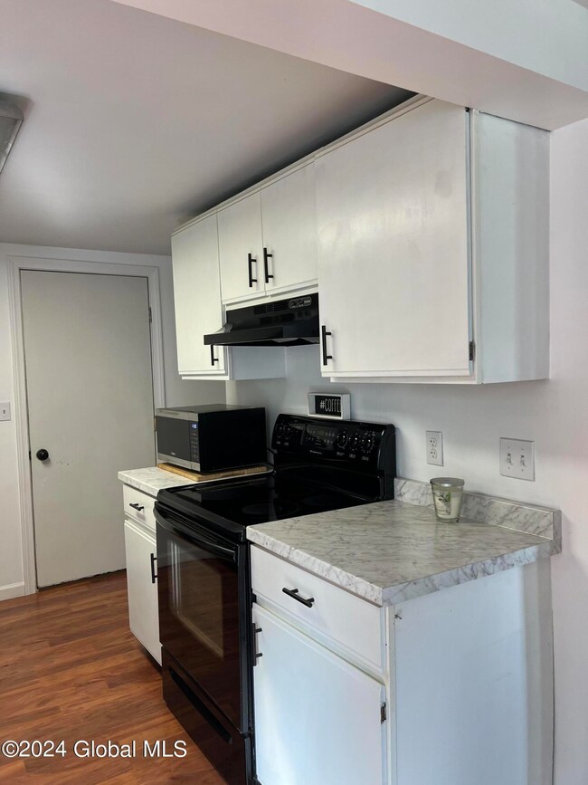 92 Thimbleberry Rd, Ballston Spa, NY 12020 - photo 7