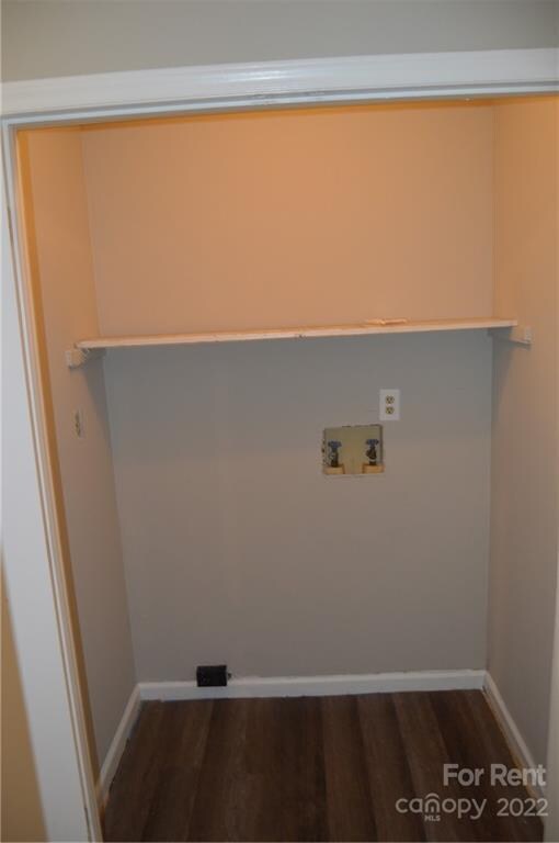 647 W Sharpe St, Statesville, NC 28677 - photo 7