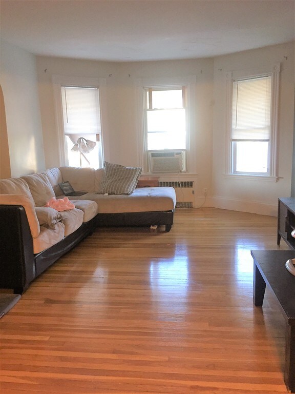 99 Walnut St unit 1, Malden, MA 02148 - photo 5