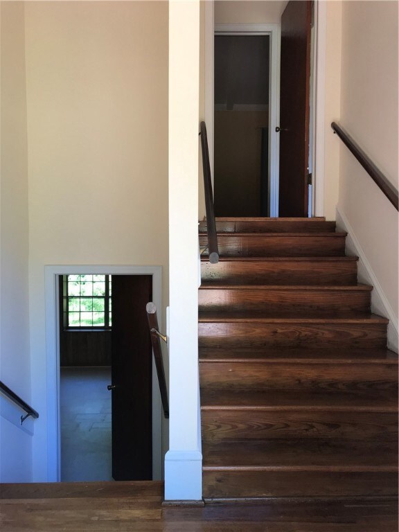 110 Virginia Dr, Liberty, SC 29657 - photo 4