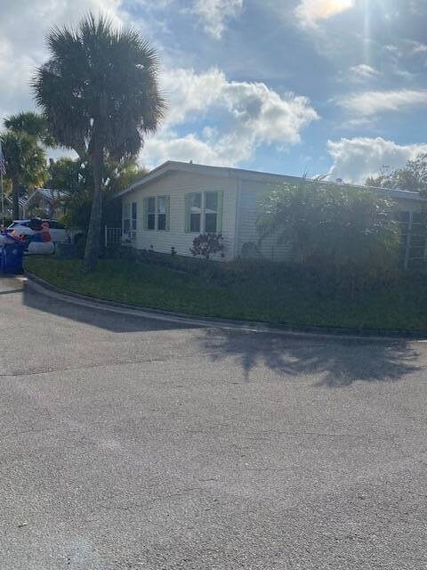 7300 20th St unit 624, Vero Beach, FL 32966 - photo 3