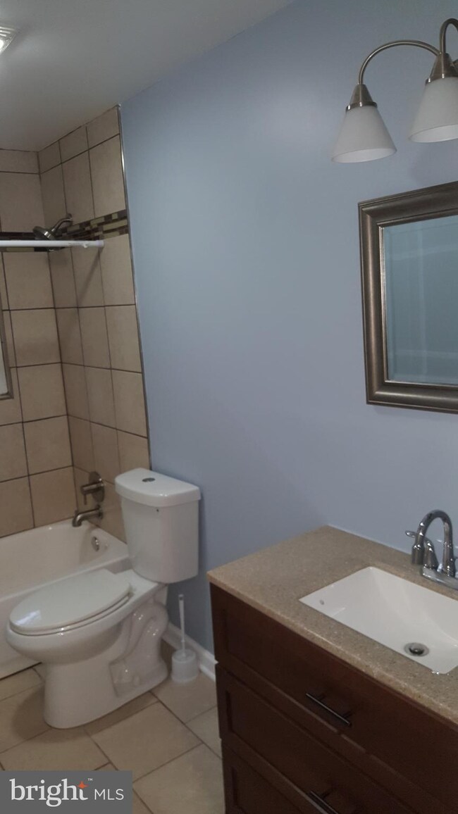 7016 Hastings Dr, Capitol Heights, MD 20743 - photo 5