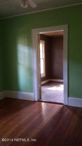 3844 Valencia Rd, Jacksonville, FL 32205 - photo 6