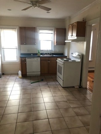 15 Egerton Rd unit 15, Arlington, MA 02474 - photo 4