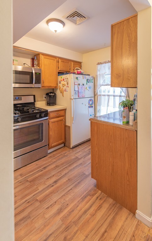 102 Brookline Way, Rockland, MA 02370 - photo 3