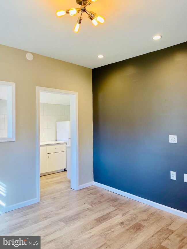 37 Claypoole Ave unit A, Moorestown, NJ 08057 - photo 2