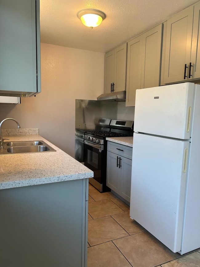 1123 Del Monte Ave unit B, Salinas, CA 93905 - photo 5