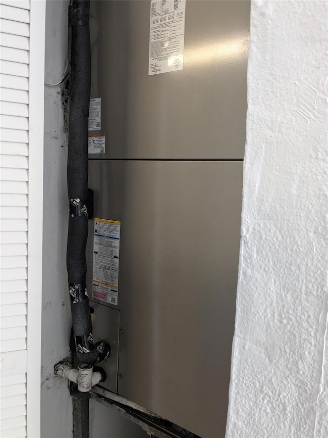 1110 Palm Beach Lakes Blvd, West Palm Beach, FL 33401 - photo 5