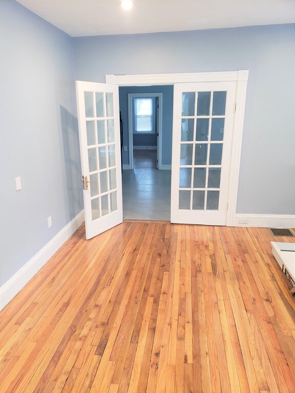 46 North Ave unit 1R, Abington, MA 02351 - photo 4