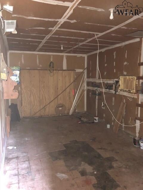 1214 Montgomery St, Wichita Falls, TX 76302 - photo 4