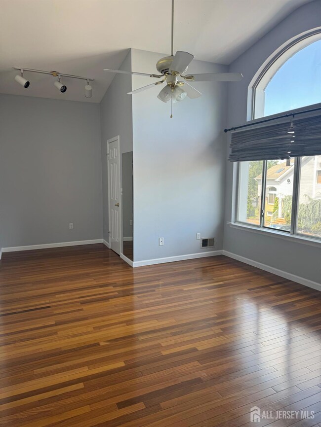 16 Dawn Ct, Monmouth Junction, NJ 08852 - photo 6