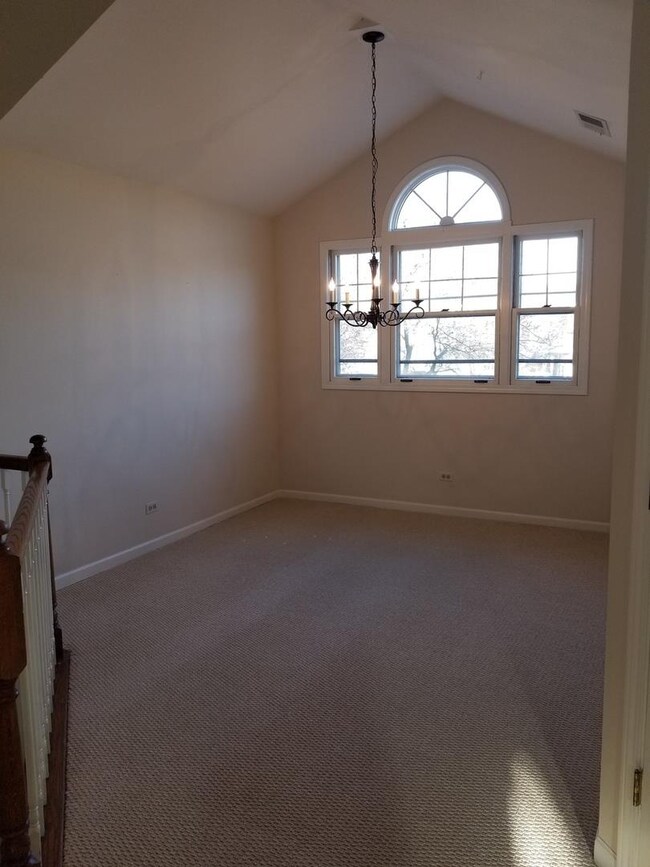 1280 Rhodes Ln unit 1280, Naperville, IL 60540 - photo 5