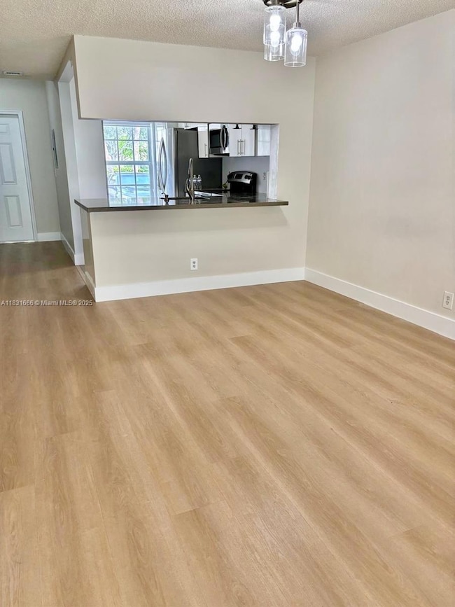 2 Simonton Cir, Weston, FL 33326 - photo 3