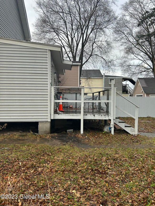 2640 Guilderland Ave, Schenectady, NY 12306 - photo 4