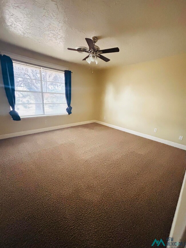 1317 Stratford Ln, Clovis, NM 88101 - photo 6
