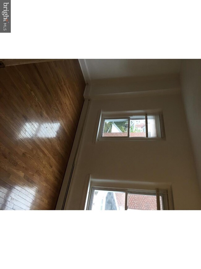 233 E Main St unit 2, Lansdale, PA 19446 - photo 3