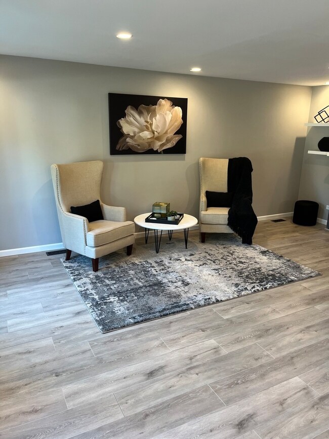 4201 Washington Ave, Matteson, IL 60443 - photo 7