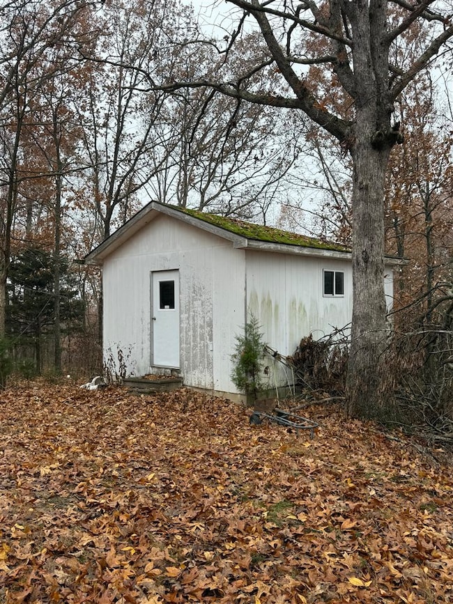 2379 Coal Rd, Lewisburg, KY 42256 - photo 4