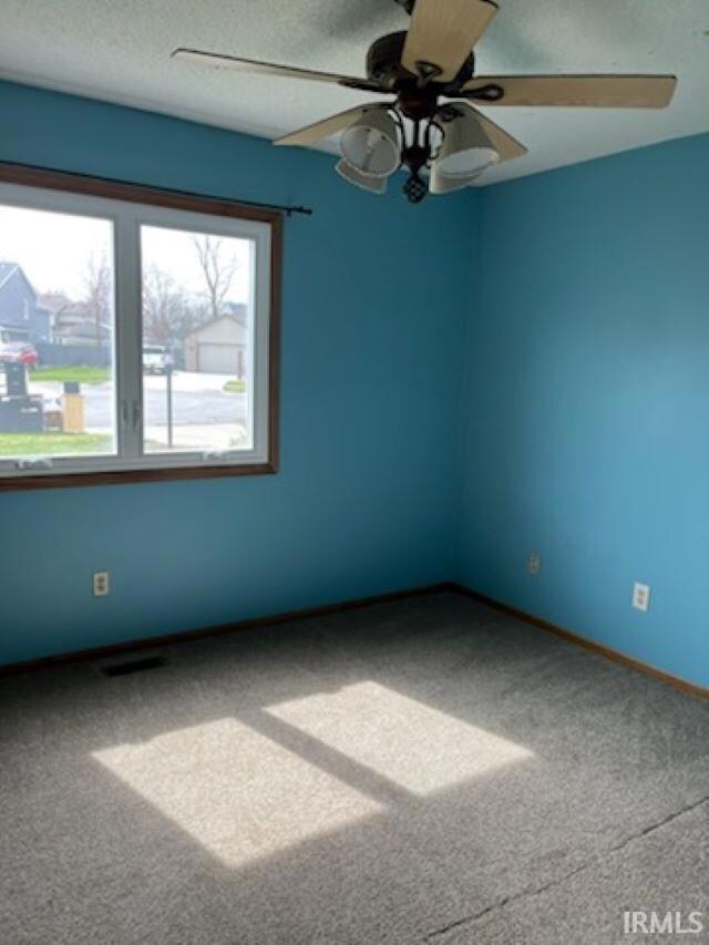 13419 Wheat Mill Ct, Grabill, IN 46741 - photo 7