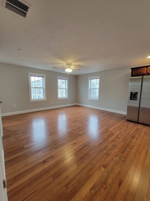 946 Warren Ave unit 2 F, Brockton, MA 02301 - photo 7