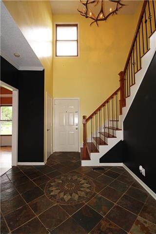 21225 W 197th St, Spring Hill, KS 66083 - photo 2