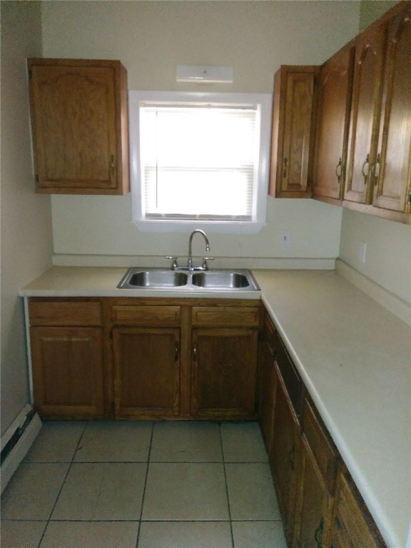 873 Roosevelt Ave, Pawtucket, RI 02860 - photo 6