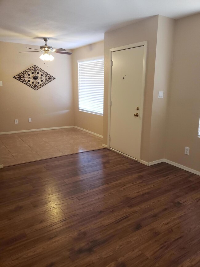 entry & eat-in