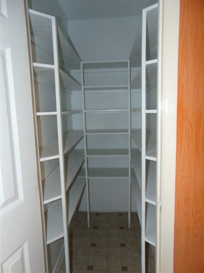 2821 Carmel Dr, Alamogordo, NM 88310 - photo 6