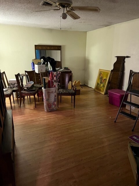 14822 Elmont Dr, Houston, TX 77095 - photo 2