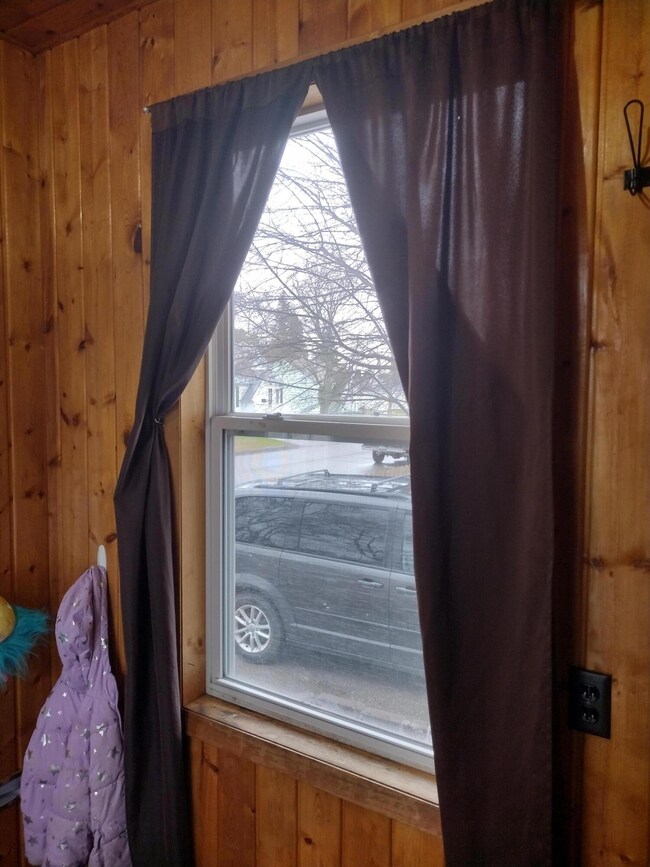 Front mudroom (3)
