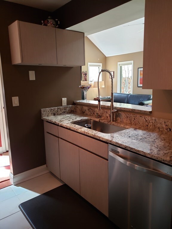 535 South St unit 151B, Fitchburg, MA 01420 - photo 6