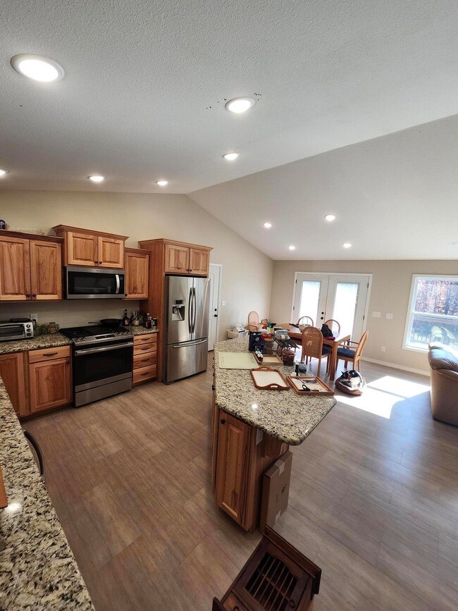 19970 Lakeview Trail, Raymondville, MO 65555 - photo 5