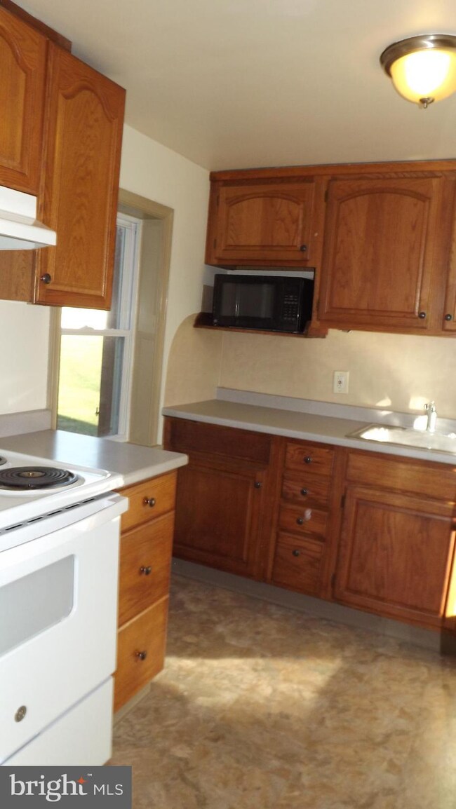 106 Highland Park Rd, Sellersville, PA 18960 - photo 7