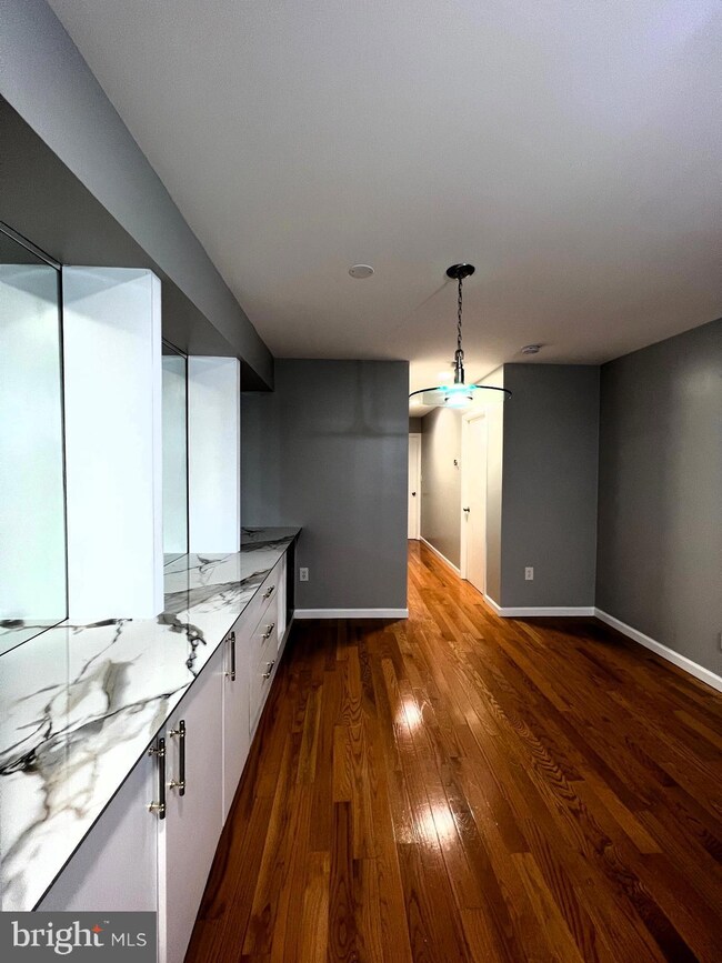 9916 Hellingly Place unit 154, Montgomery Village, MD 20886 - photo 5