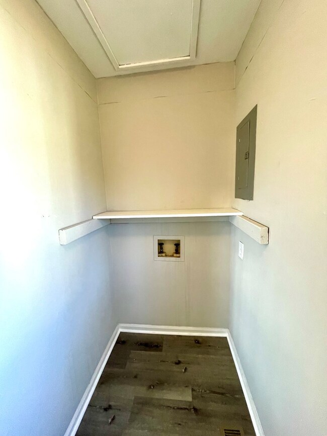 1406 Holly Ct, Hopkinsville, KY 42240 - photo 6