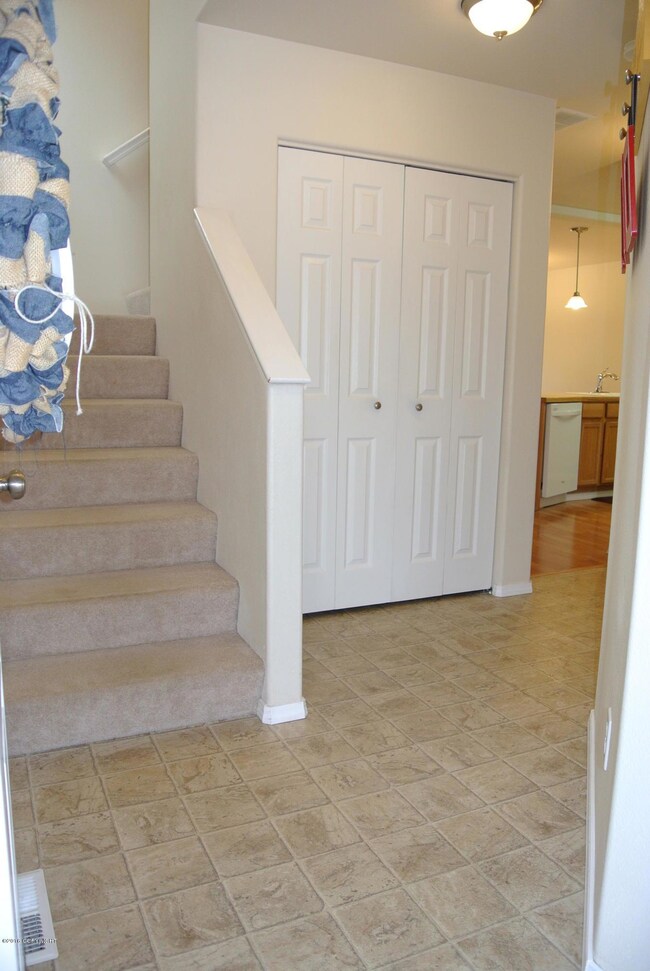 6331 Whispering Loop, Anchorage AK 99504