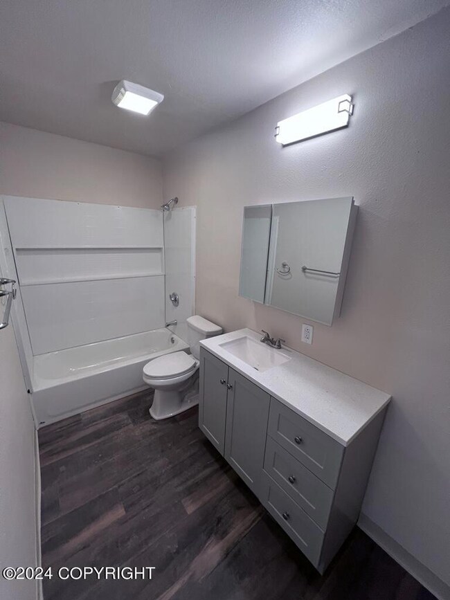 1082 W 26th Ave unit 3B, Anchorage, AK 99503 - photo 3