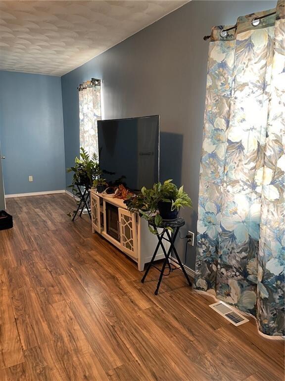 29 Ophelia St, Providence, RI 02909 - photo 6