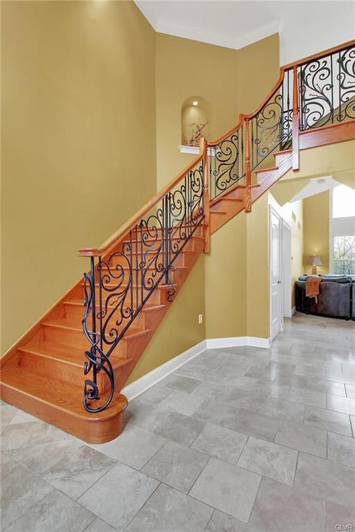 4025 Peach Ln, Zionsville, PA 18092 - photo 3