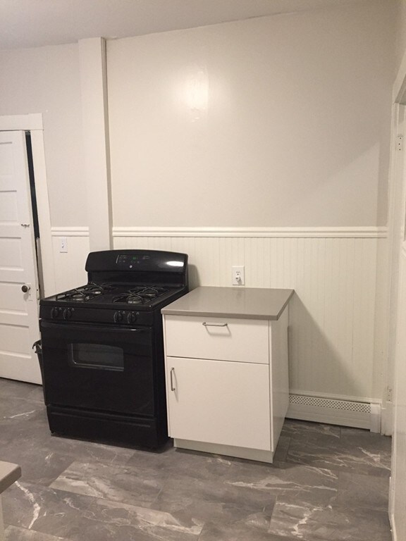 805 Washington St unit 1, Brookline, MA 02446 - photo 6